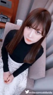小皮鞭头套项圈玩SM 骑脸舔逼女上位